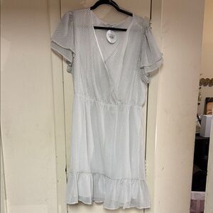 Gilli White Polka Dot Midi Dress